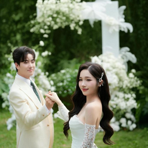 Xuân Anh & Thu Hà
